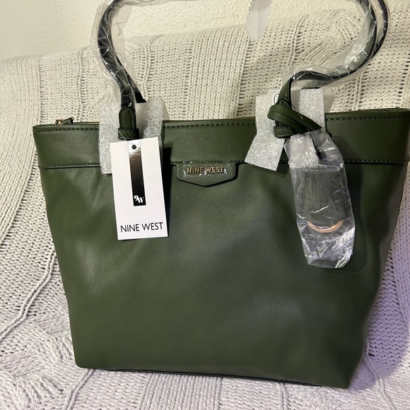 Nine West green tote bag - Picture 7 of 10